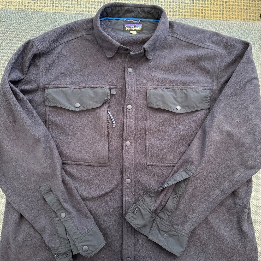 Patagonia Men's Long-Sleeved Early Rise Snap Shirt (XL)